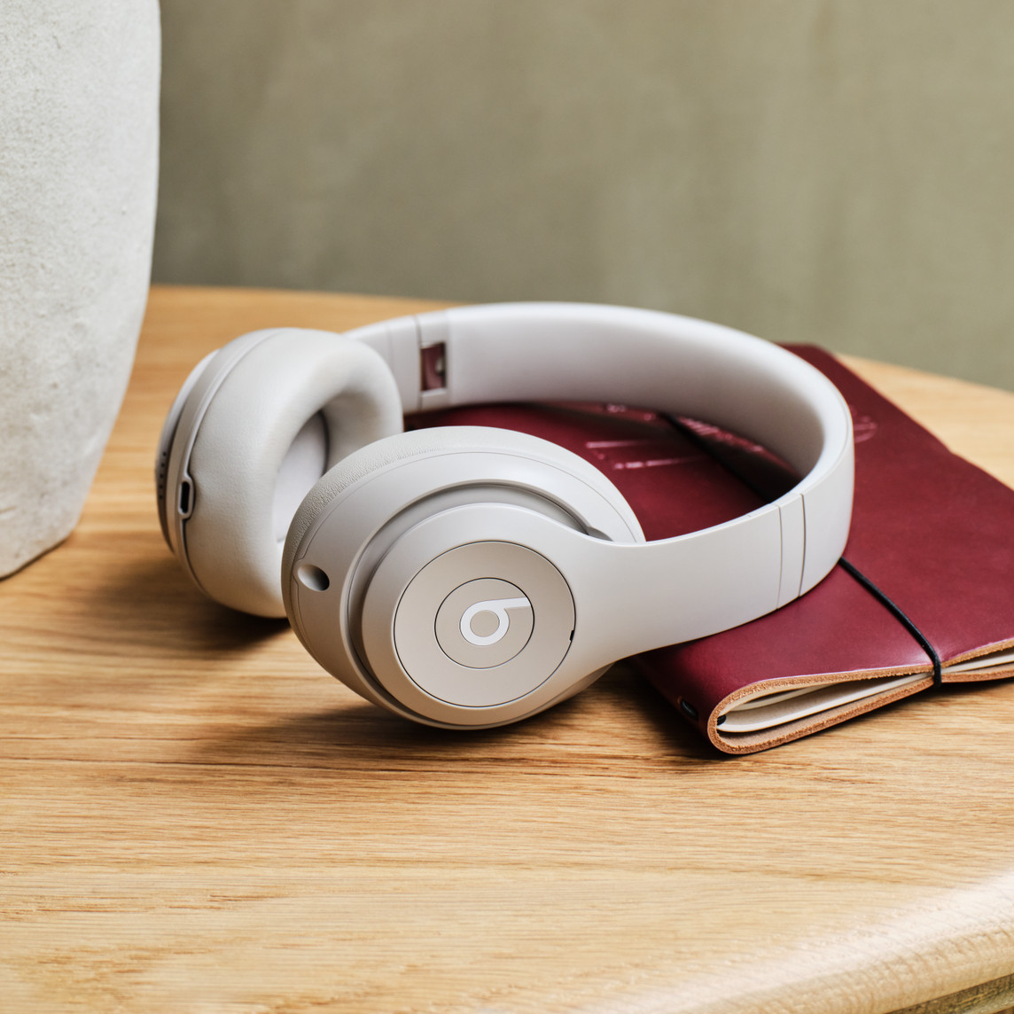 Auriculares Apple Beats Studio Pro Con cable/Inalámbrico Arenisca